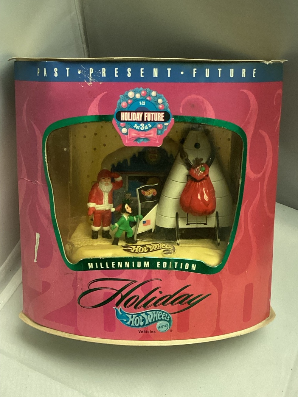 Hot Wheels 1999 Millennium Edition Holiday Future Christmas Santa Clause New